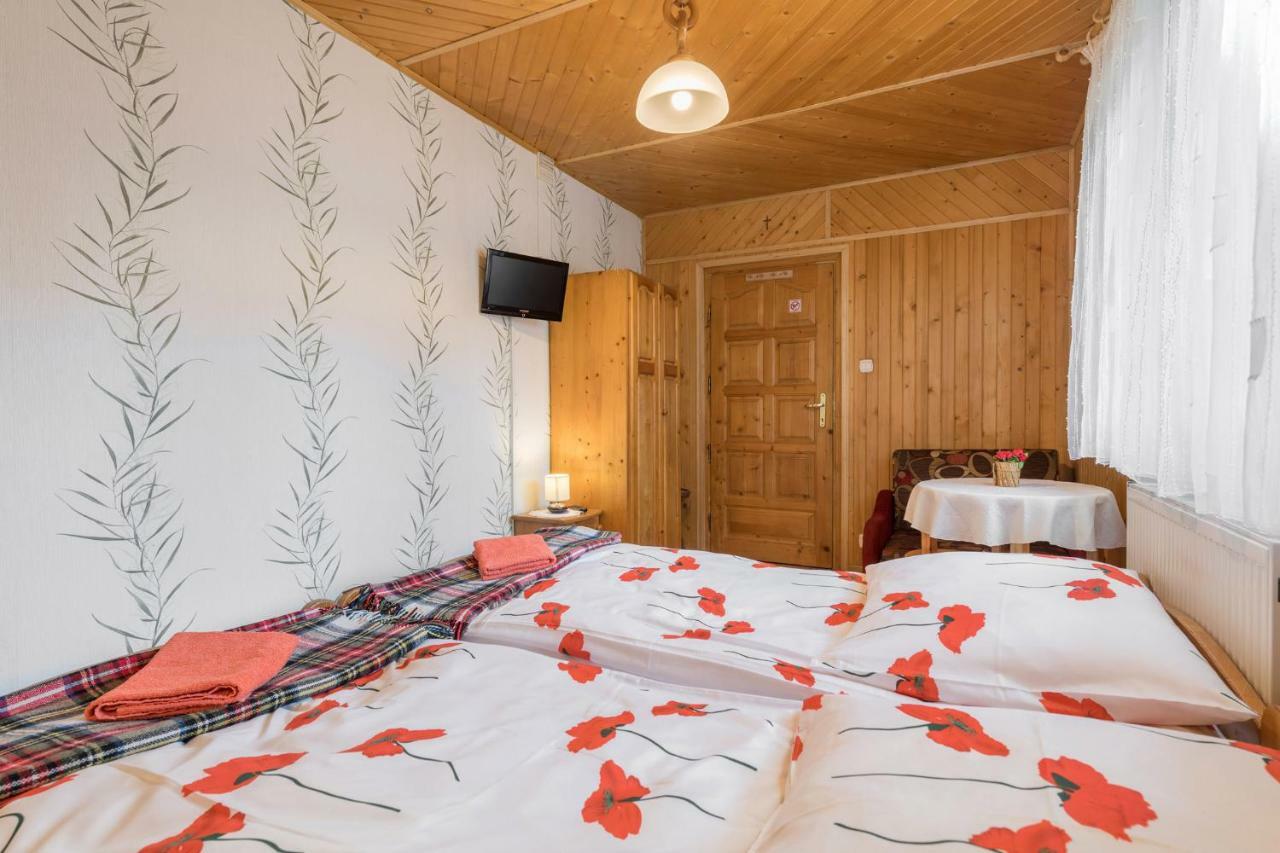 Pokoje Goscinne Baron Zakopane Esterno foto